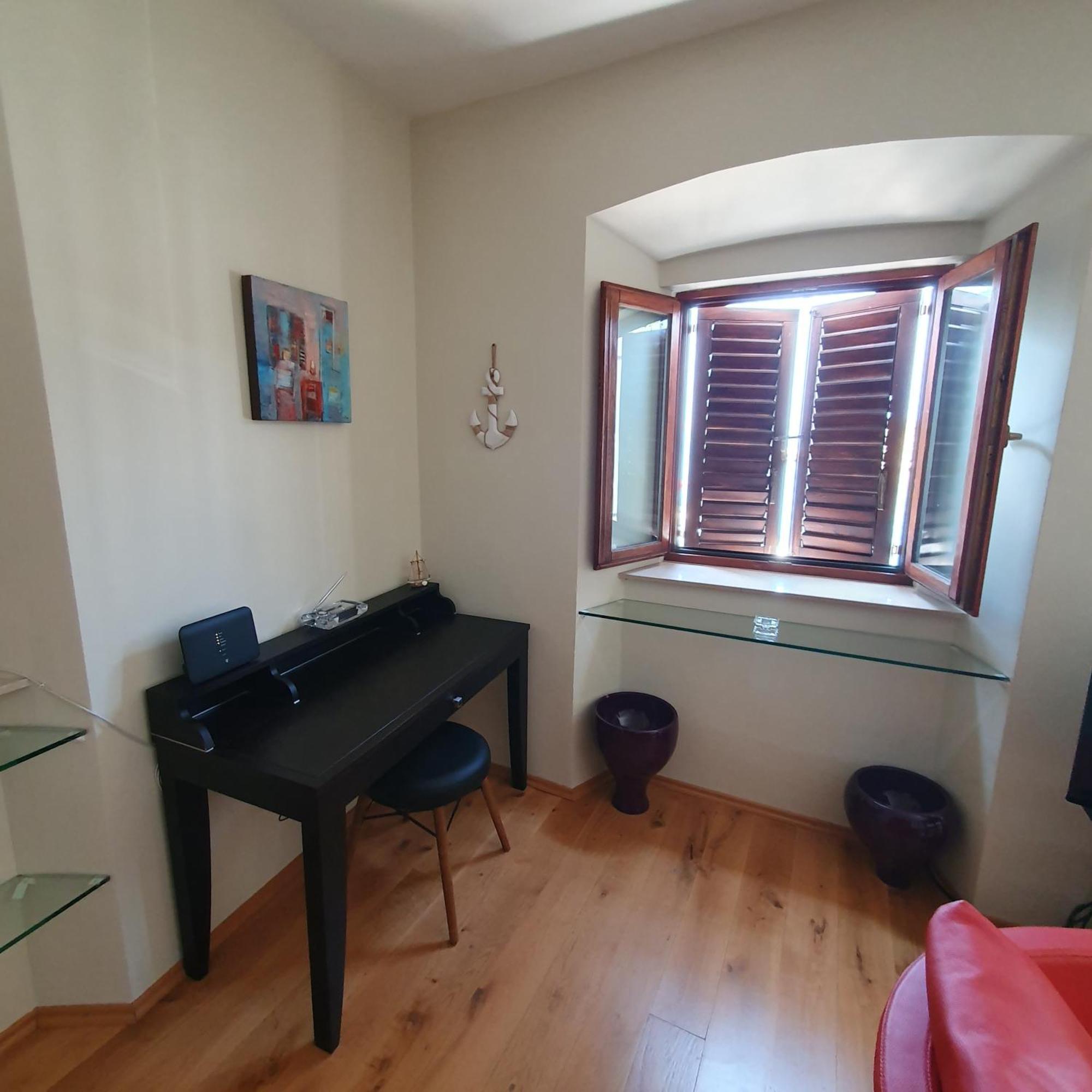 Apartman Neda Jablanac Esterno foto